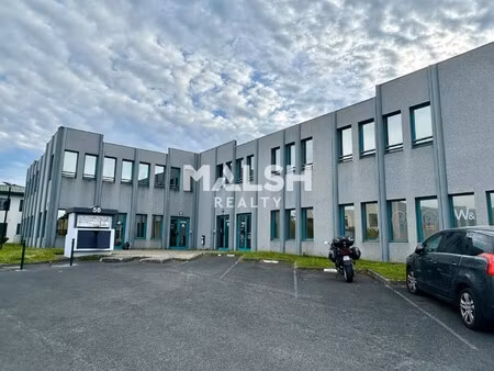 achat local professionnel 136m²