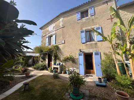 vente maison 4 pièces 93 m² à vars (16330)  145 800 €