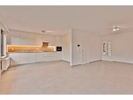 appartement te huur in edegem met 2 slaapkamers