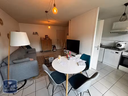 appartement à louer 3 pièces 52.8 m² - saint-pierre-du-mont (40) - 559€