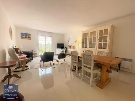 maison à louer 4 pièces 87.66 m² - orange (84) - 944€
