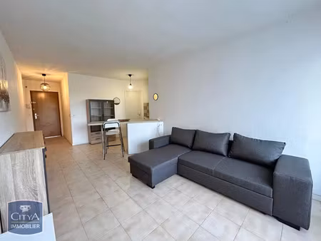 appartement à louer 1 pièce 27.35 m² - mandelieu-la-napoule (06) - 715€