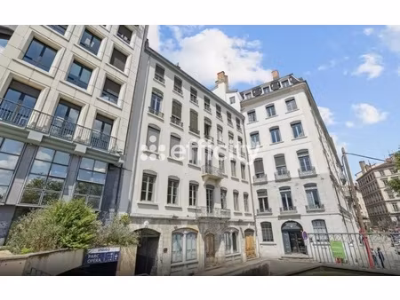 local commercial - 191 m²