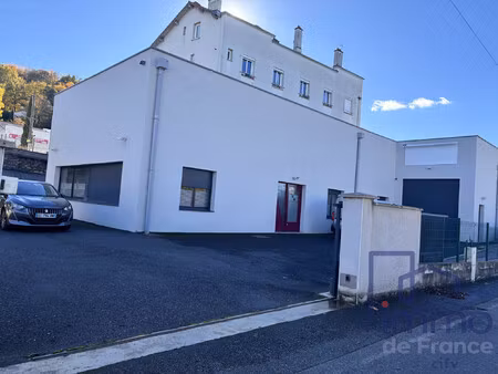location local commercial 324m² st etienne 42100