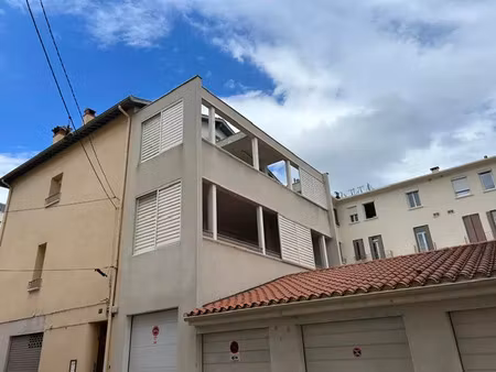 location appartement 3 pièces 79 m² à perpignan (66000)