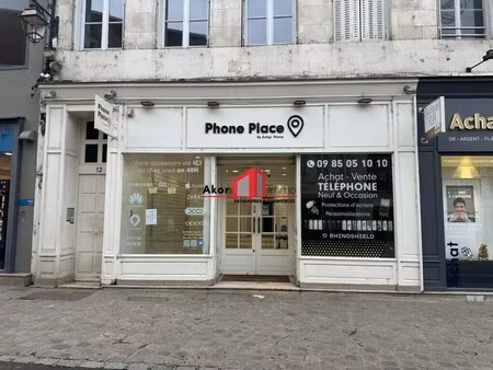 vente commerce auxerre 89000 73m²