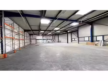 location local d’activités chelles 77500 510m² à 1043m²