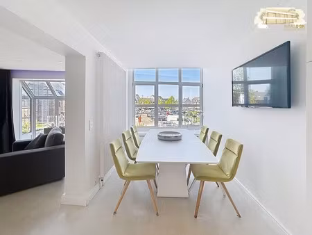 stijlvolle duplex met 3 slaapkamers & zonovergoten terras
