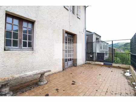 immeuble composé de 3 logements - 231 m²