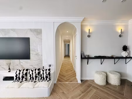 appartement à vendre oyonnax 5 pièce(s) 153m2 370 000€