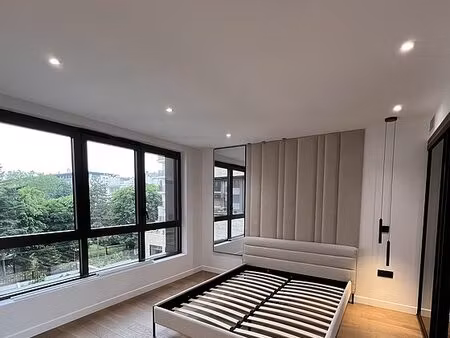 studio meublé avec piscine  accès handicapé et ascenseur
