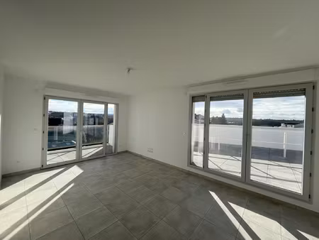 location appartement 4 pièces 110m² limoges 87000