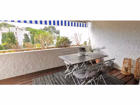 location appartement 3 pièces 71m² cassis 13260