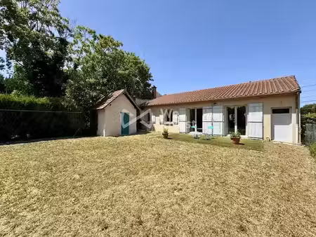 vente maison 4 pièces 95 m² à gannat (03800)  199 000 €