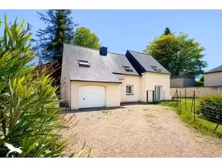 vente maison 7 pièces 136 m² à lampaul-guimiliau (29400)  239 856 €