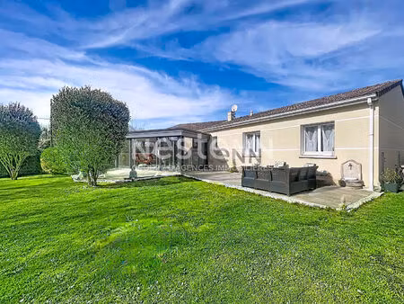 maison familiale avec dépendance à sadirac