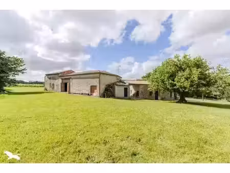 vente maison 4 pièces 99 m² à caumont (33540)  235 000 €