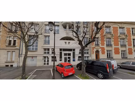 location parking reims 51100