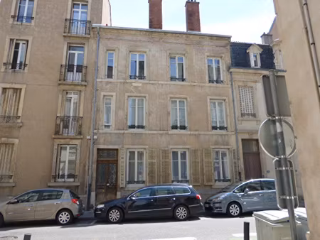 location appartement 4 pièces 87m² nancy 54000