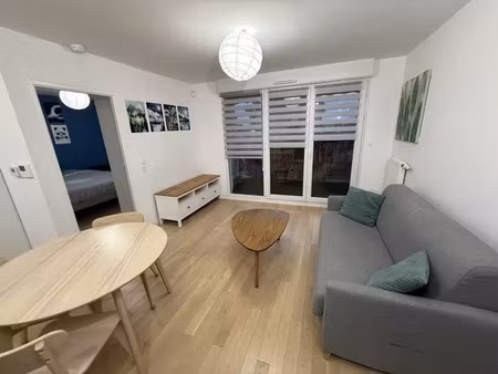 annonce location appartement 2 pièces de 39m2 à nogent-sur-marne (94130) - paruvendu.fr re