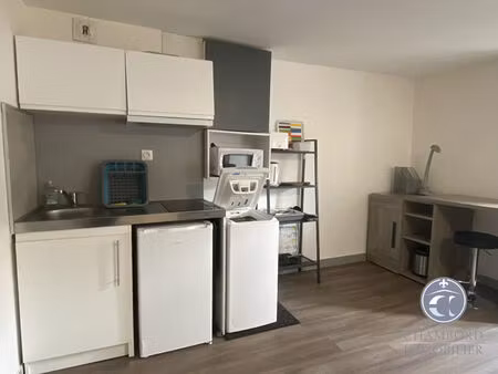 studio meublé au centre-ville de blois