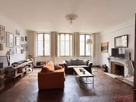 vente maison 5 pièces 230 m² à auch (32000)  285 000 €
