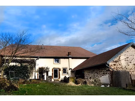 vente maison 8 pièces 220 m² à lure (70200)  290 000 €
