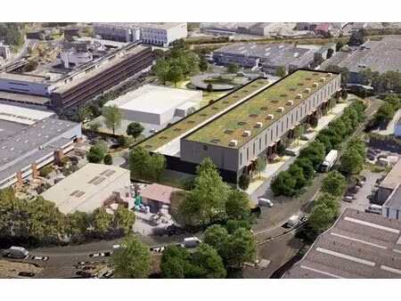 location entrepôt bobigny 93000 339m² à 7590m²
