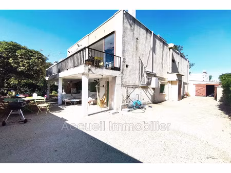 vente maison 8 pièces 179 m² le grau-du-roi (30240)