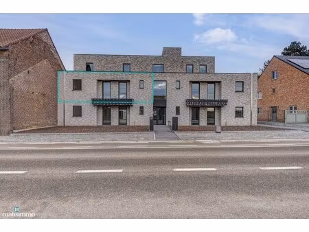 ruim nieuwbouw appartement met 2 slaapkamers  overdekt terras  garage  autostaanplaats en 