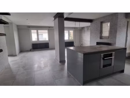 haguenau  5p en duplex de 156 06 m2