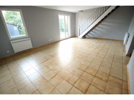 location maison 5 pièces 73m² quesnoy sur deule 59890