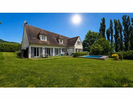 vente maison 7 pièces  195.90m²  magny