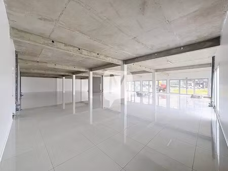 location local commercial 126m² matoury 97351