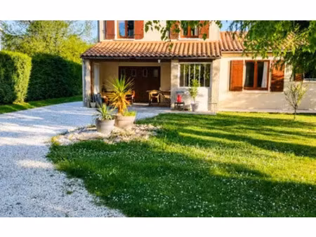 bussac-sur-charente (17100)
