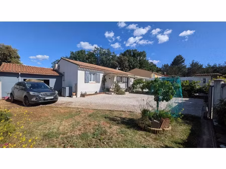 vente maison 4 pièces 99.5 m² à gonfaron (83590)  350 000 €
