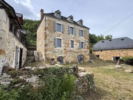 vente maison 8 pièces 165 m² à sarrazac (46600)  399 000 €