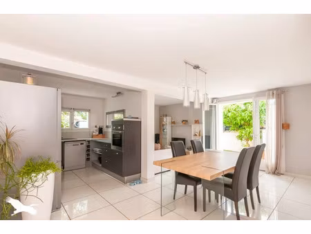 vente maison 4 pièces 106 m² à agde (34300)  429 000 €