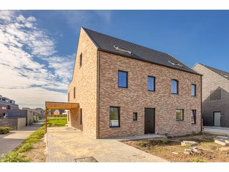 huis te koop in malle met 3 slaapkamers