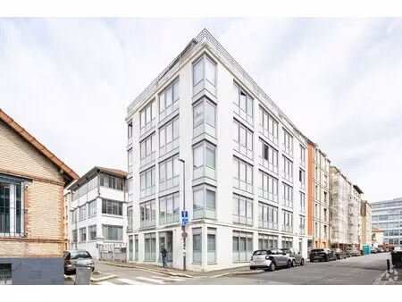 location bureaux 174 m² à 378 m²