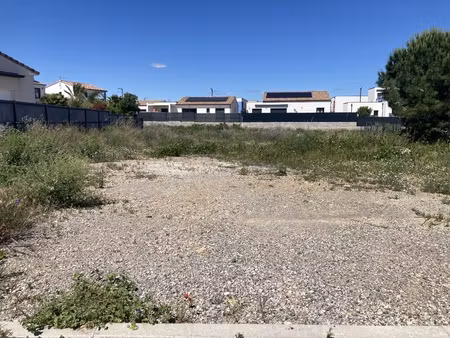 terrain - 384 m²