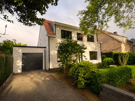 huis te koop in kalmthout met 4 slaapkamers