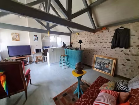 vente maison 3 pièces 85m2 morlaàs 64160 - 109500 € - surface privée