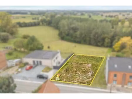 terrain à vendre de 1017 m² à biévène (rbv87996)