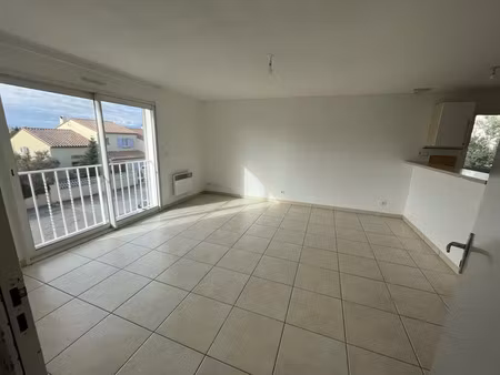 vente appartement 4 pièces 74m2 cabestany 66330 - 167000 € - surface privée