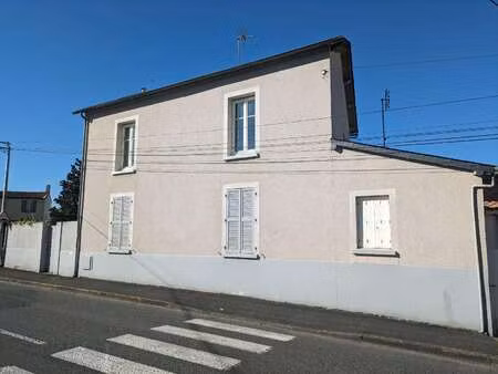 vente maison aux herbiers (85500) : à vendre / 160m² les herbiers