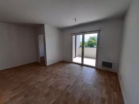 location appartement 2 pièces à saint-nazaire (44600) : à louer 2 pièces / 43m² saint-naza