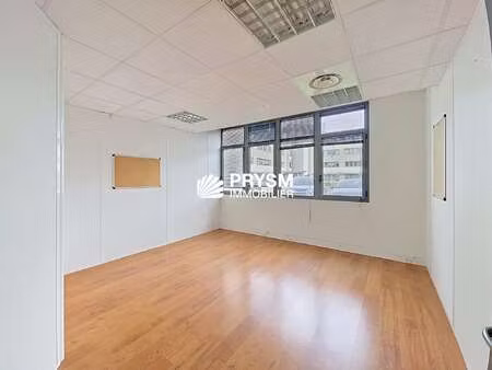 location bureaux et commerces à saint-grégoire (35760) : à louer / 18m² saint-grégoire