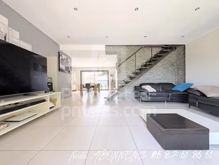 maison le gua 8 pièce(s) 270 m2