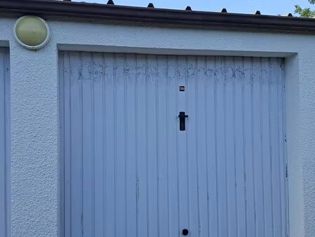 garage 12 m²